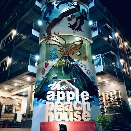 The Applepeach House Hotel Legazpi Exterior photo